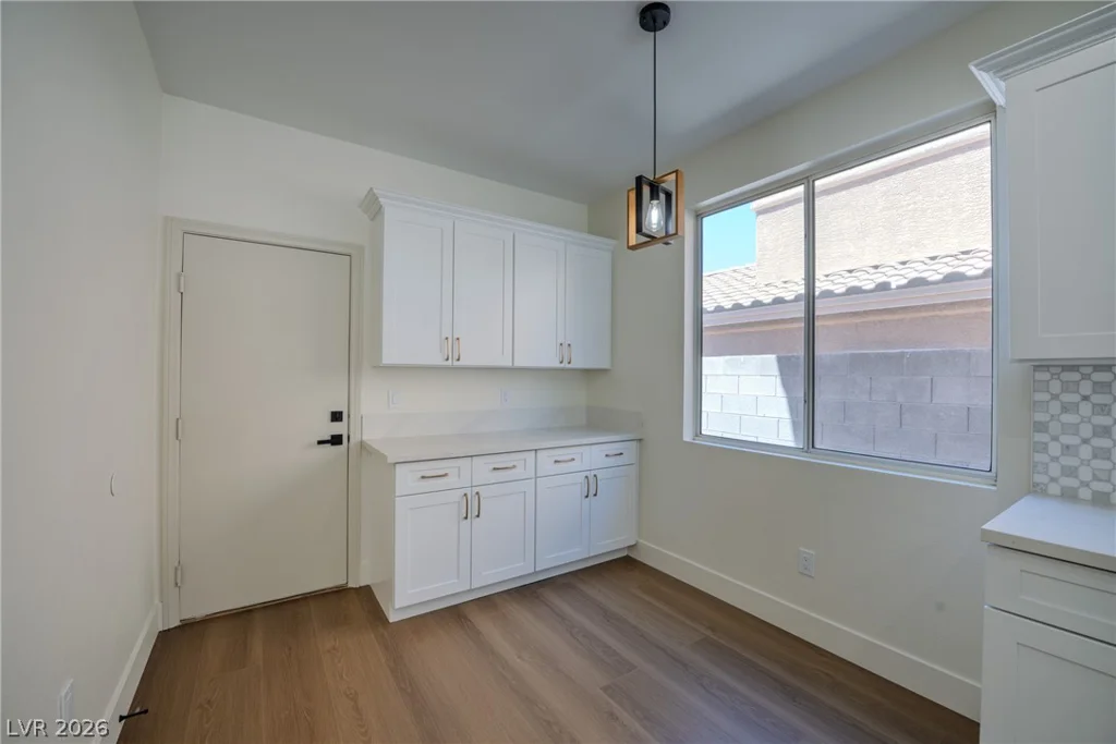 1832 Spring Summit, Las Vegas, NV 89134