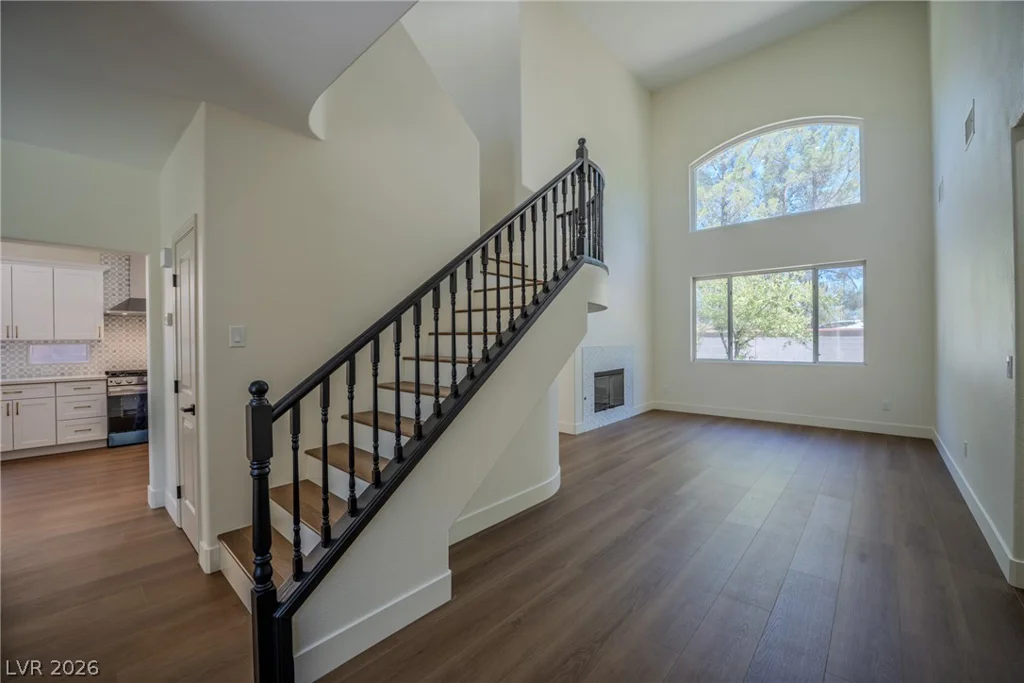 1832 Spring Summit, Las Vegas, NV 89134