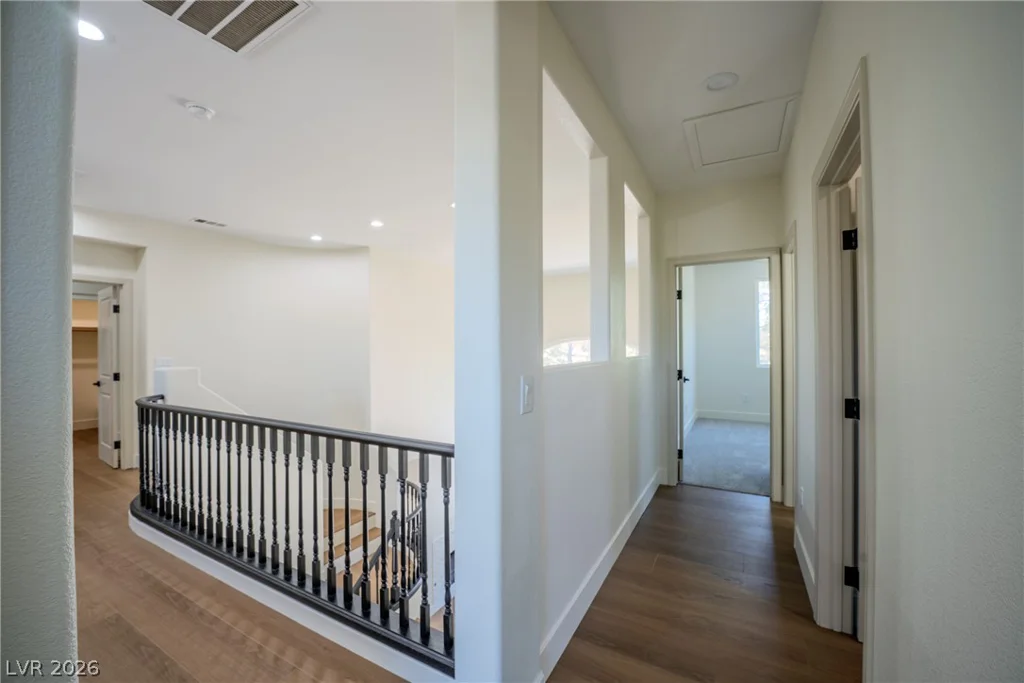 1832 Spring Summit, Las Vegas, NV 89134