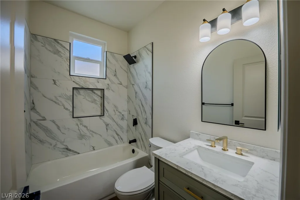 1832 Spring Summit, Las Vegas, NV 89134