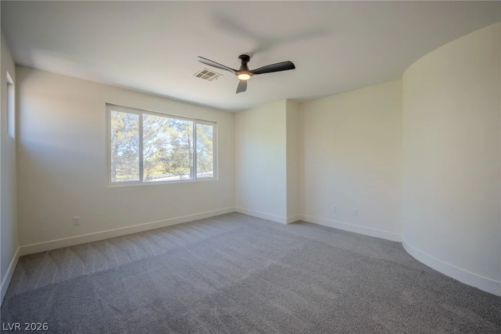 1832 Spring Summit, Las Vegas, NV 89134