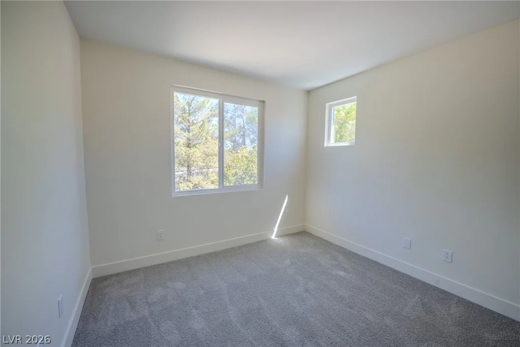 1832 Spring Summit, Las Vegas, NV 89134