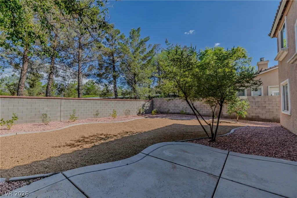 1832 Spring Summit, Las Vegas, NV 89134