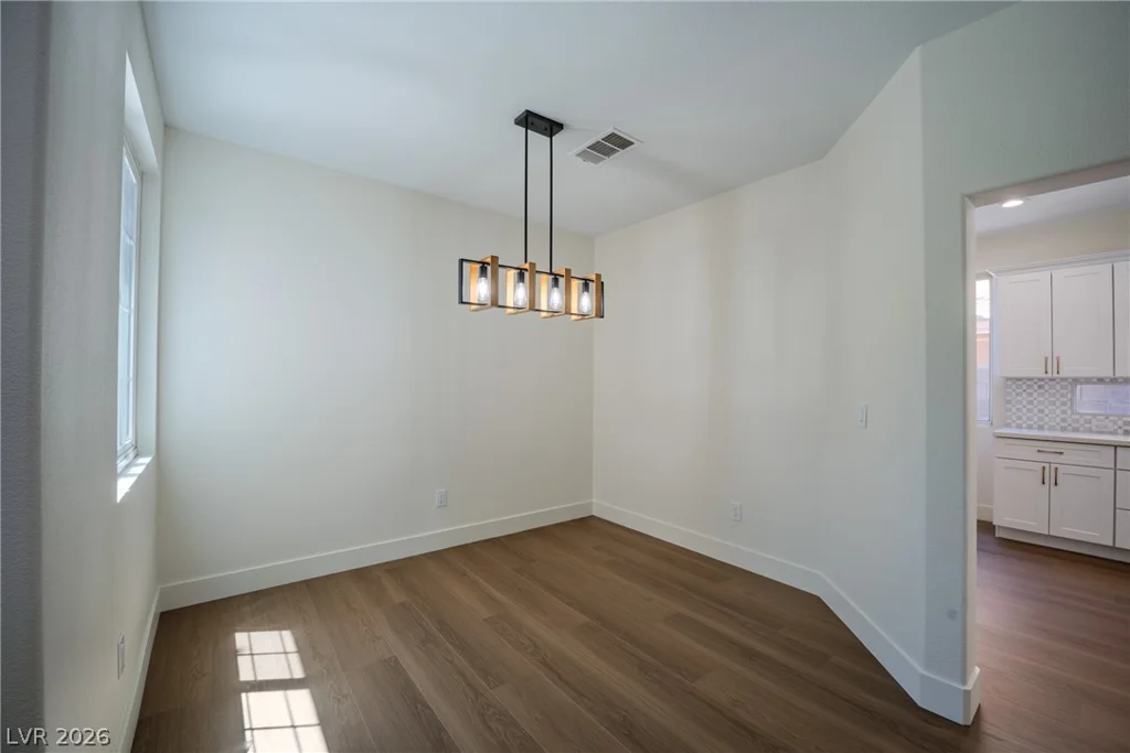 1832 Spring Summit, Las Vegas, NV 89134