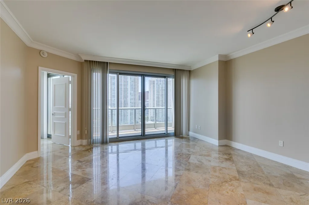 222 Karen, Las Vegas, NV 89109