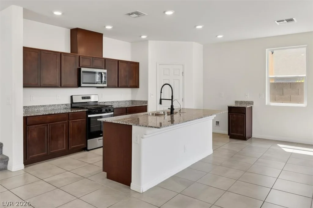 6588 Rustic Saddle, Las Vegas, NV 89141