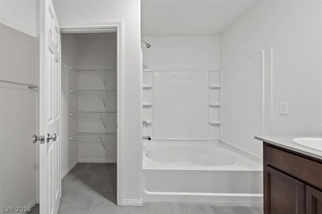 6588 Rustic Saddle, Las Vegas, NV 89141