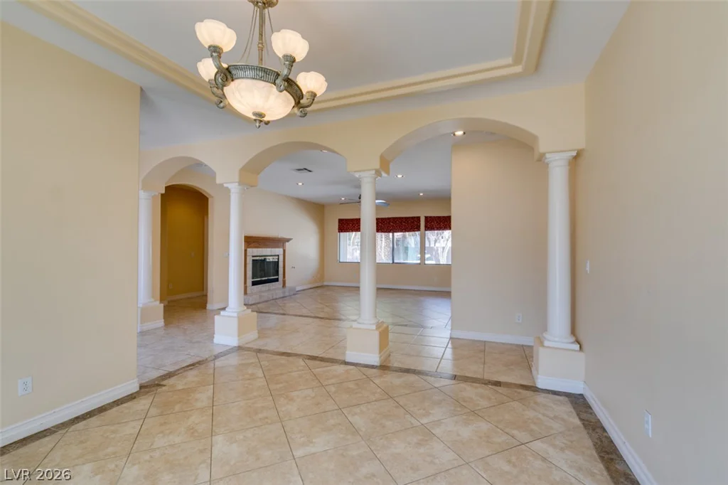 6292 Fisher, Las Vegas, NV 89130