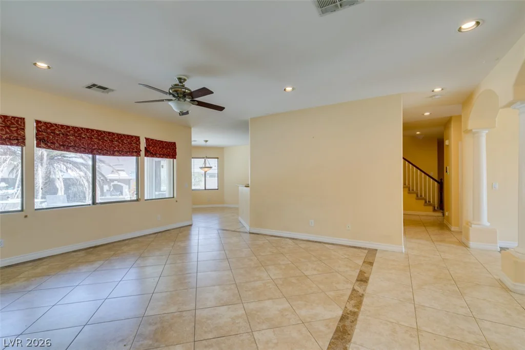 6292 Fisher, Las Vegas, NV 89130