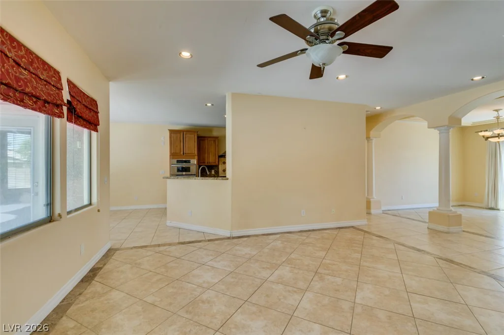 6292 Fisher, Las Vegas, NV 89130