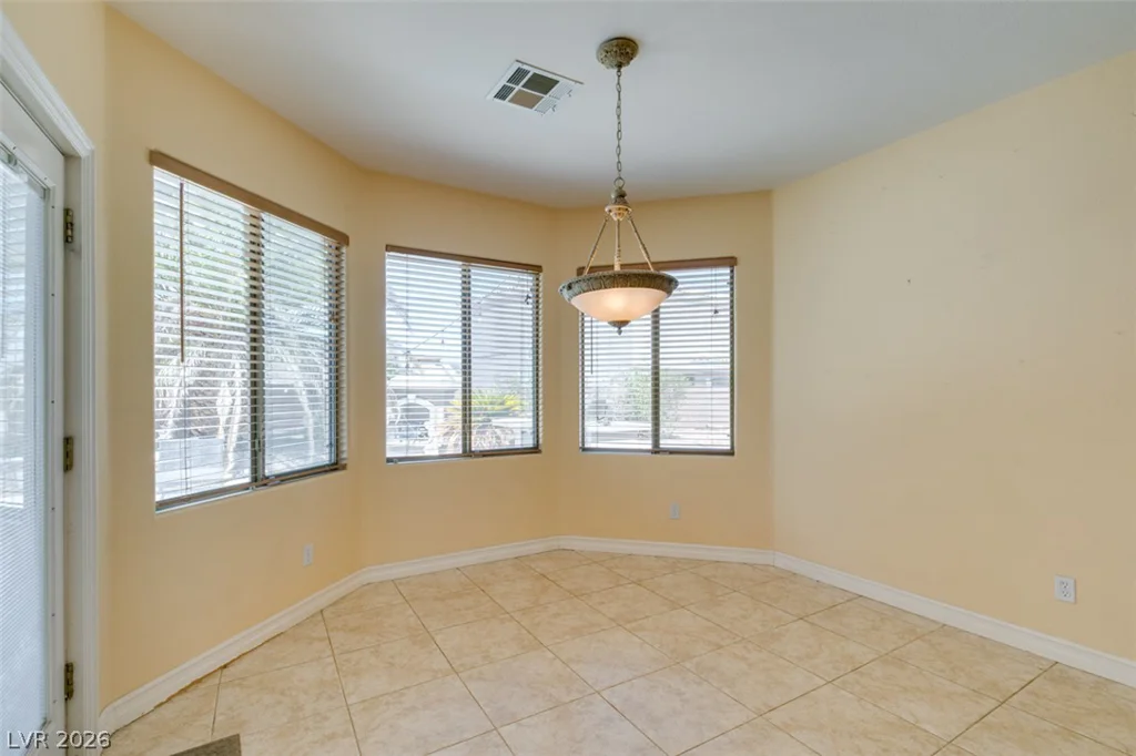 6292 Fisher, Las Vegas, NV 89130