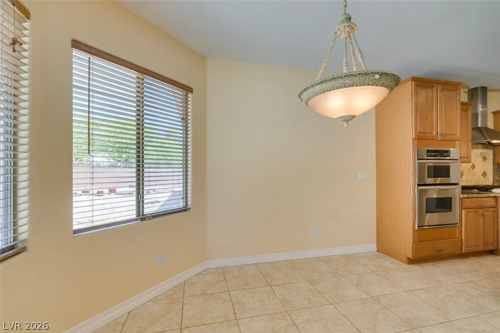 6292 Fisher, Las Vegas, NV 89130