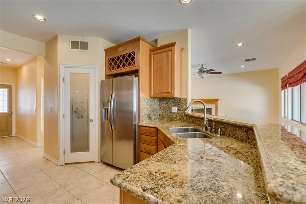 6292 Fisher, Las Vegas, NV 89130
