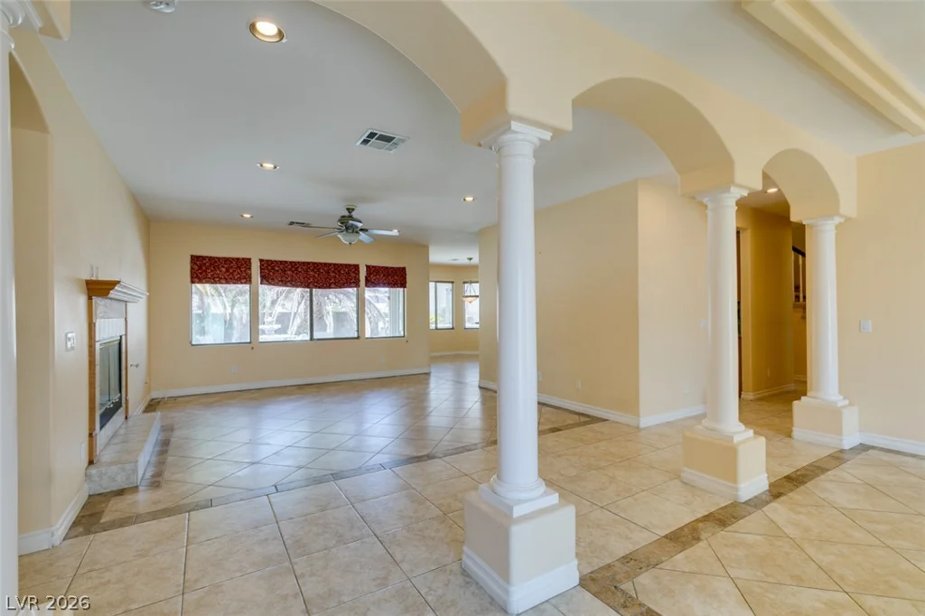 6292 Fisher, Las Vegas, NV 89130