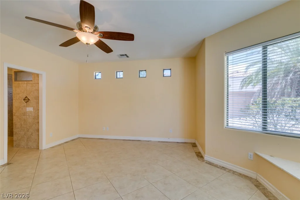6292 Fisher, Las Vegas, NV 89130