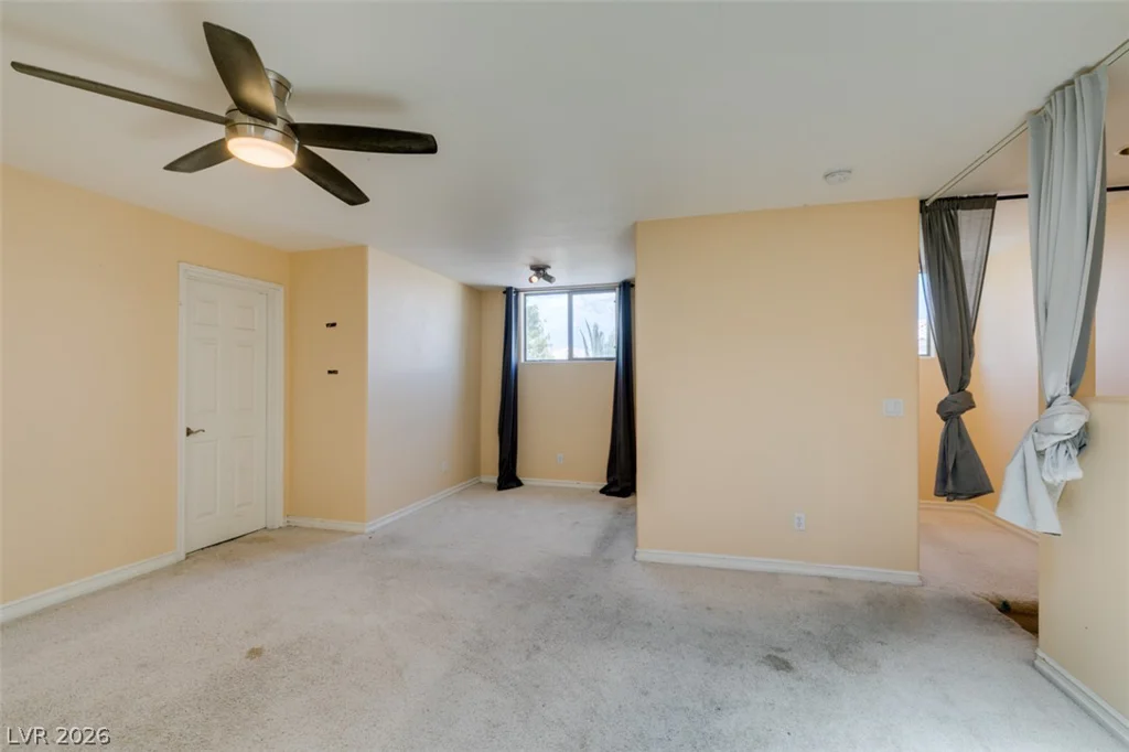 6292 Fisher, Las Vegas, NV 89130