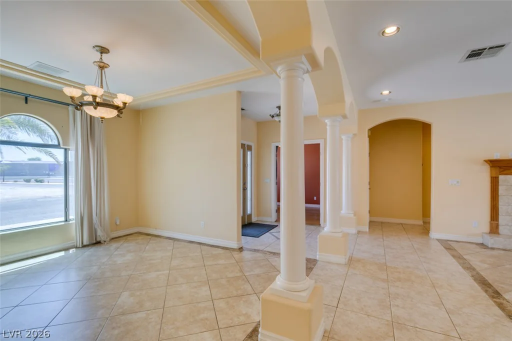 6292 Fisher, Las Vegas, NV 89130