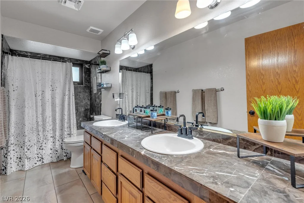 5321 Durango, Las Vegas, NV 89149