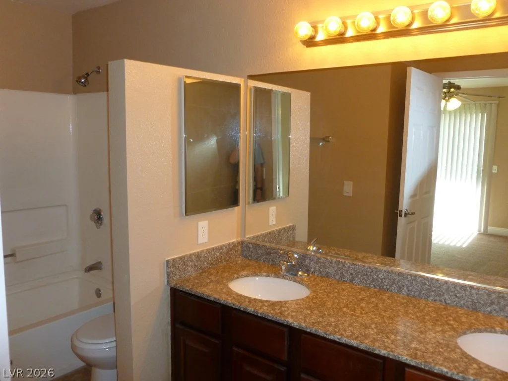 2801 RAINBOW BL, Las Vegas, NV 89108