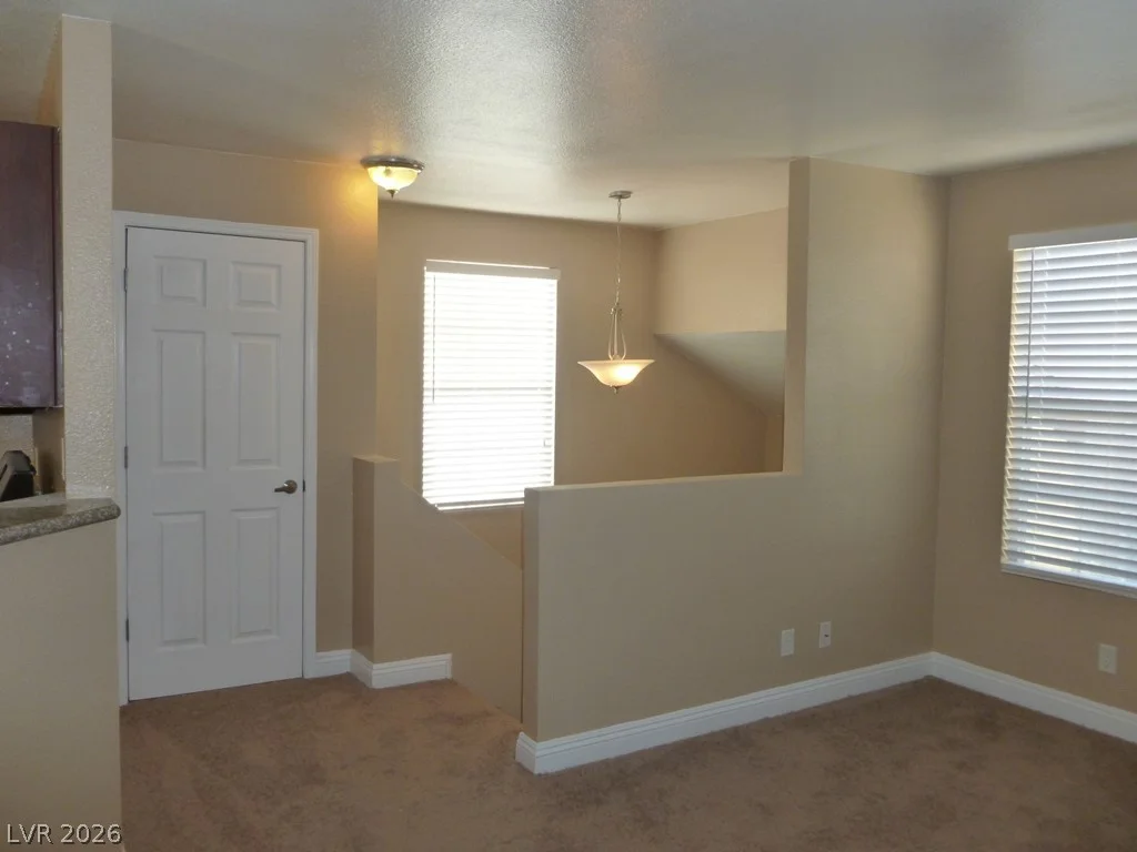2801 RAINBOW BL, Las Vegas, NV 89108