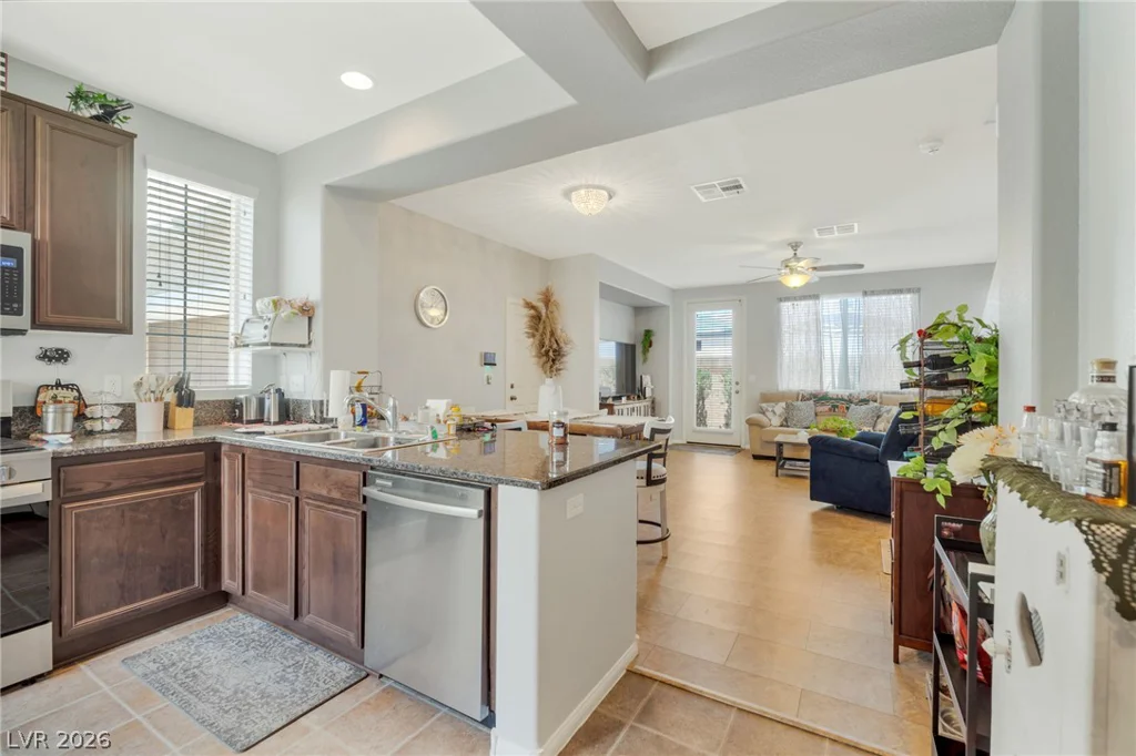 8386 Creek Canyon, Las Vegas, NV 89113