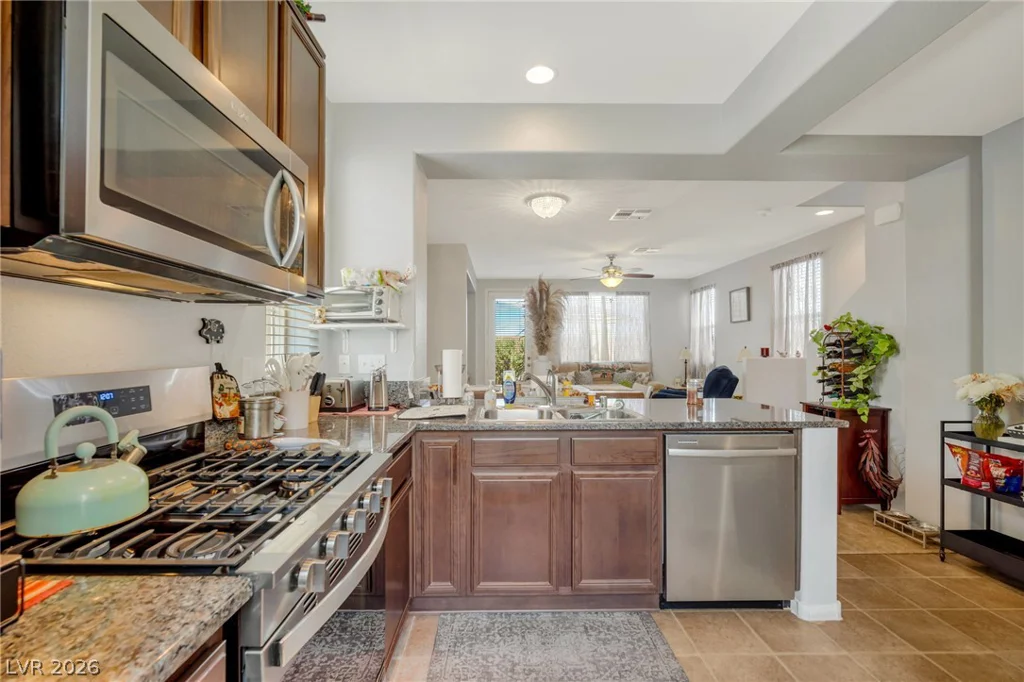 8386 Creek Canyon, Las Vegas, NV 89113