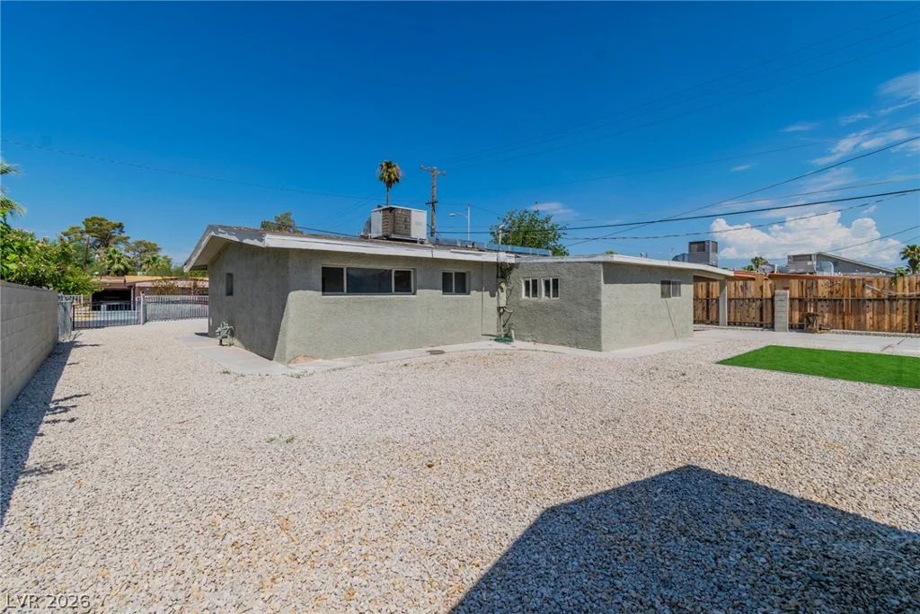 428 23rd, Las Vegas, NV 89101