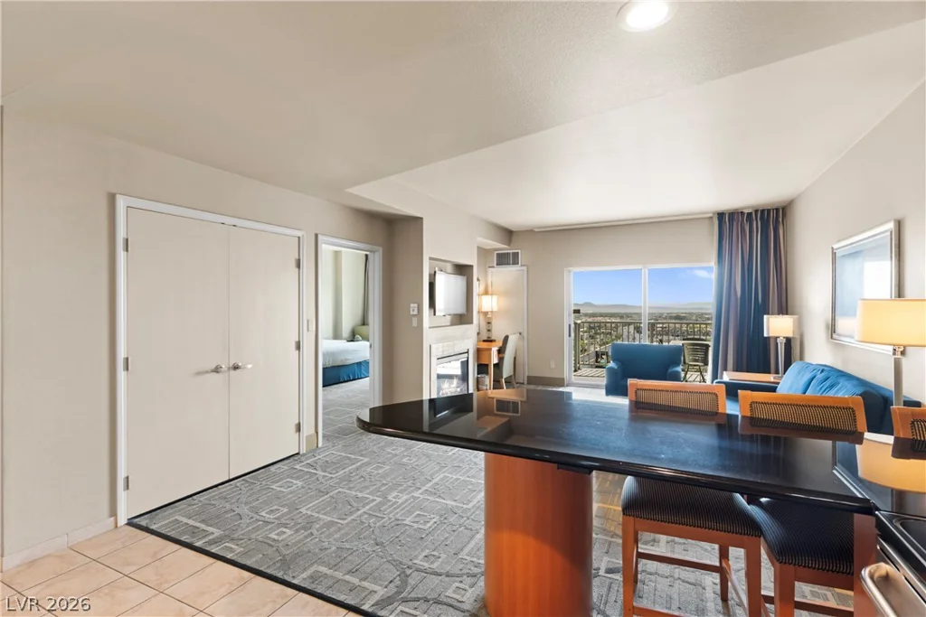 211 Flamingo, Las Vegas, NV 89169