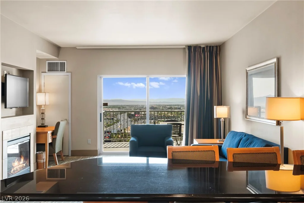 211 Flamingo, Las Vegas, NV 89169