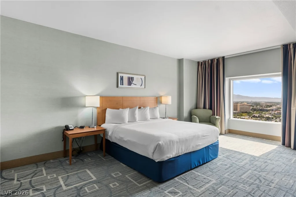 211 Flamingo, Las Vegas, NV 89169