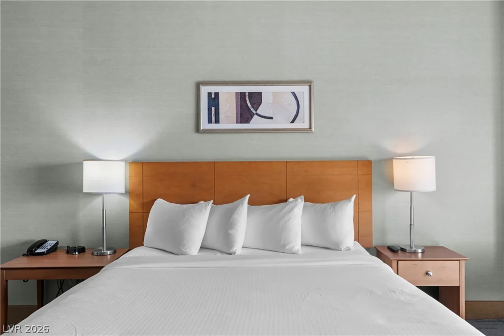 211 Flamingo, Las Vegas, NV 89169