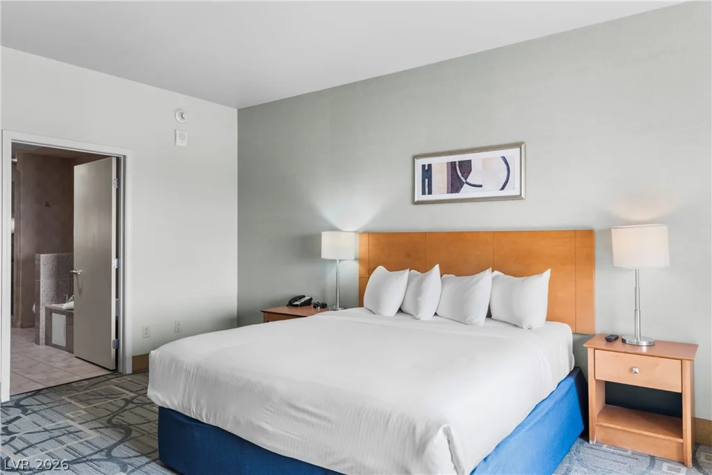 211 Flamingo, Las Vegas, NV 89169