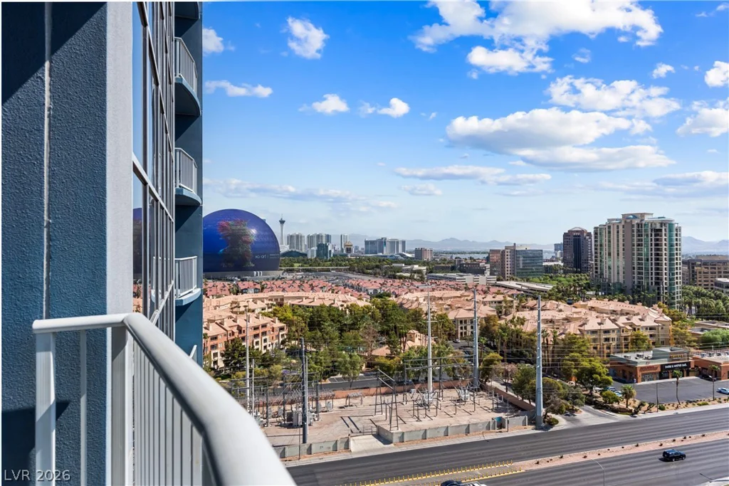 211 Flamingo, Las Vegas, NV 89169
