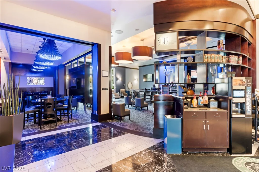 211 Flamingo, Las Vegas, NV 89169
