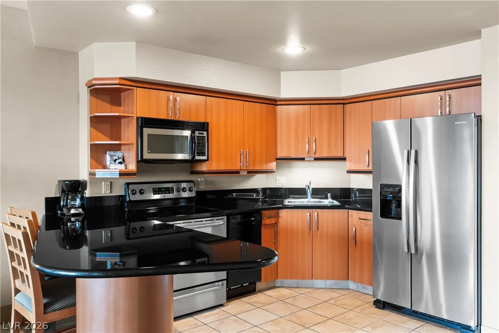 211 Flamingo, Las Vegas, NV 89169
