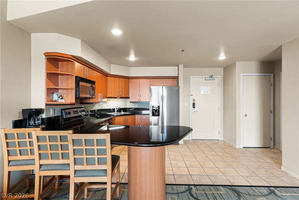 211 Flamingo, Las Vegas, NV 89169