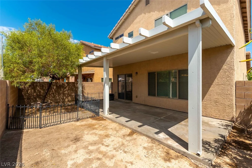 6581 Rose Hill River, Las Vegas, NV 89122
