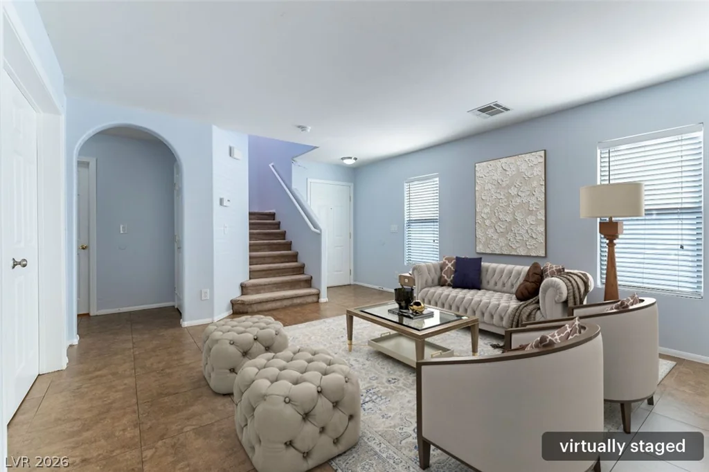 6581 Rose Hill River, Las Vegas, NV 89122