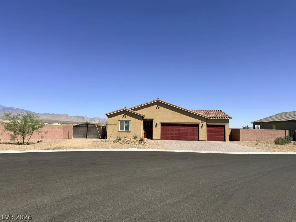 1721 Pinedale, Pahrump, NV 89060