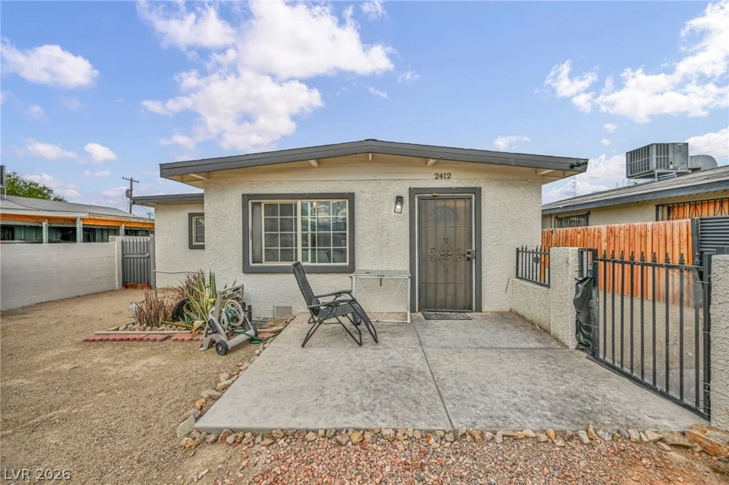2412 Statz, North Las Vegas, NV 89030