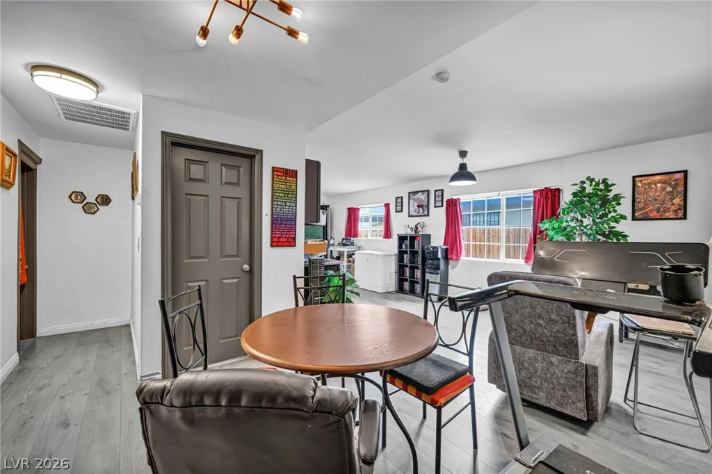2412 Statz, North Las Vegas, NV 89030
