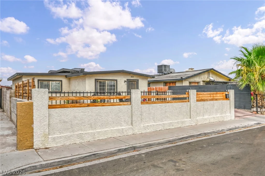 2412 Statz, North Las Vegas, NV 89030