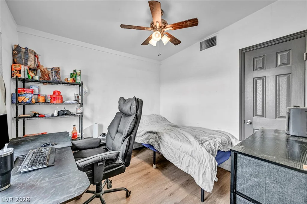 2412 Statz, North Las Vegas, NV 89030