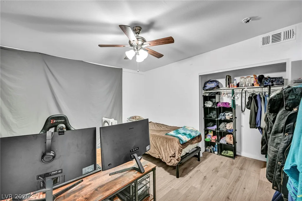 2412 Statz, North Las Vegas, NV 89030