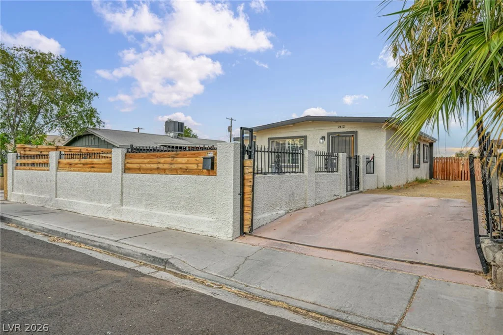 2412 Statz, North Las Vegas, NV 89030