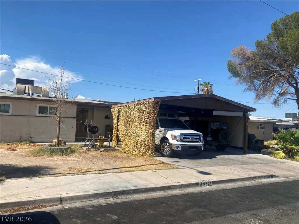 2321 Hassett, Las Vegas, NV 89104