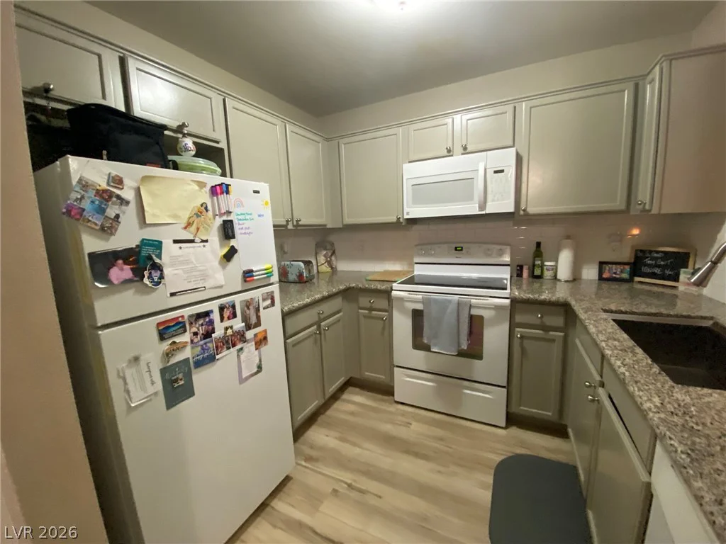 7720 SECRET SHORE, Las Vegas, NV 89128