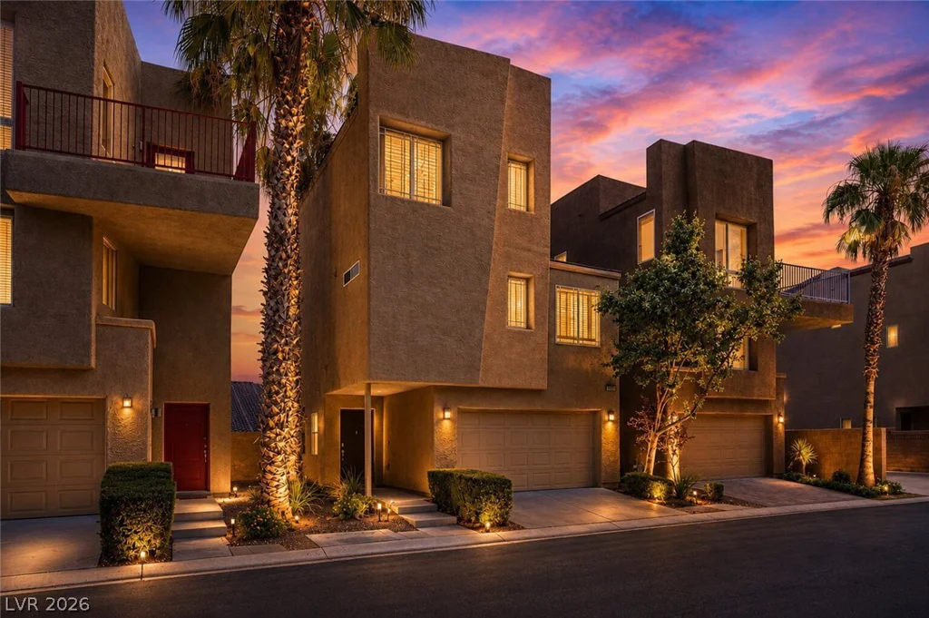 9354 Hosner, Las Vegas, NV 89178
