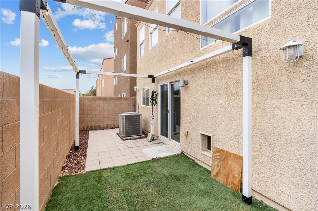 9354 Hosner, Las Vegas, NV 89178