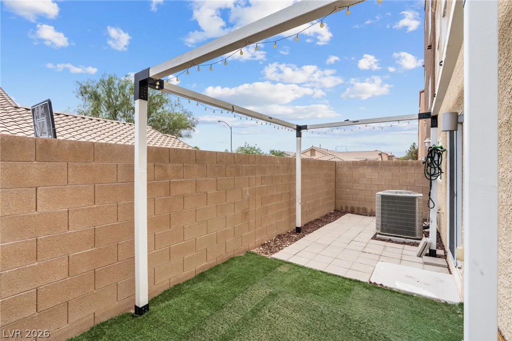 9354 Hosner, Las Vegas, NV 89178